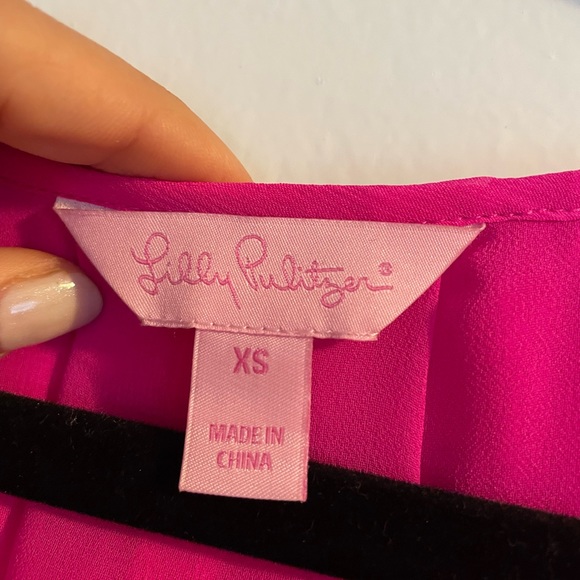 Lilly Pulitzer hot pink blouse with metallic gold embellishment - Picture 5 of 5